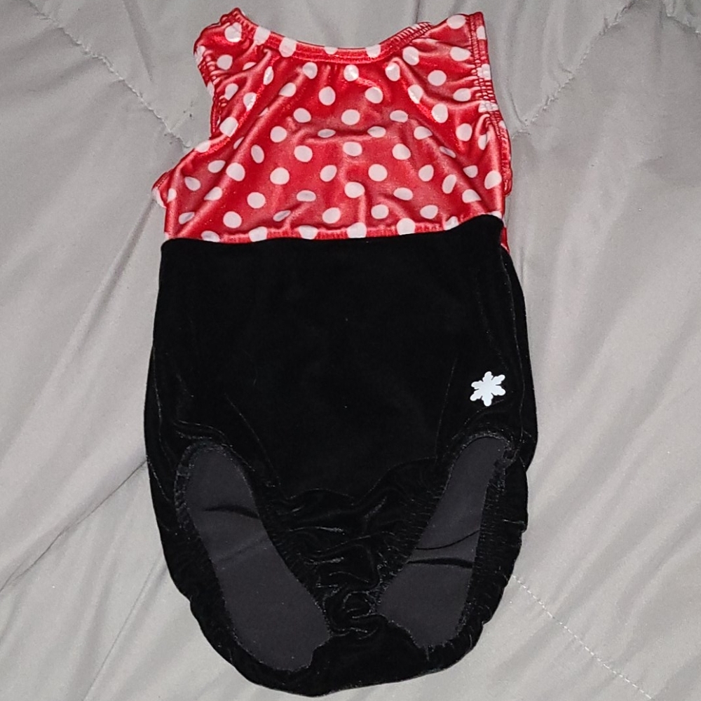 Leo size small like a child's 4